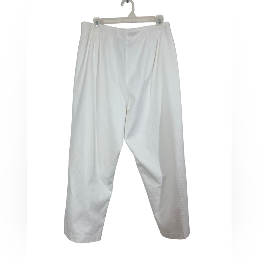 Bob Mackie women’s Wearable Art textures white golf pants. Size large - Picture 5 of 9